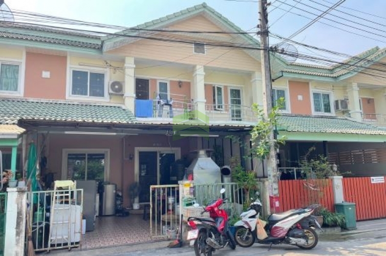 หมู่บ้านสินทรัพย์ ธัญบุรี ปทุมธานี ขายด่วน ทาวน์เฮ้าส์ 2 ชั้น เนื้อที่ 24 ตร.ว การเดินทางสะดวก พร้อมอยู่