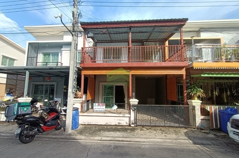 หมู่บ้าน นิรันดร์วิลล์ 10 วัดศรีวารีน้อย บางพลี สมุทรปราการ ขายด่วน ทาวน์เฮ้าส์ 2 ชั้น เนื้อที่ 19.50 ตร.ว ทำเลดี ราคาต่อรองได้