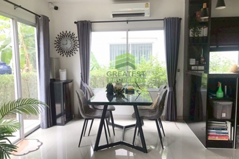 หมู่บ้านวิลล่าโนวา เทพารักษ์