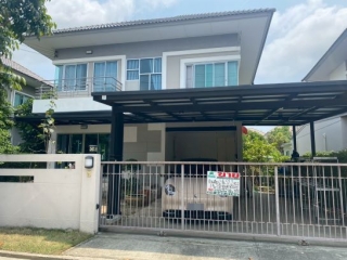 หมู่บ้านวิลล่าโนวา เทพารักษ์