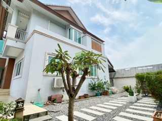 บ้านเดี่ยว ซอยโพธิ์แก้ว