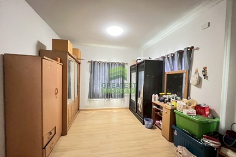 หมู่บ้านประภัสสรวิลล์ อมตะนคร