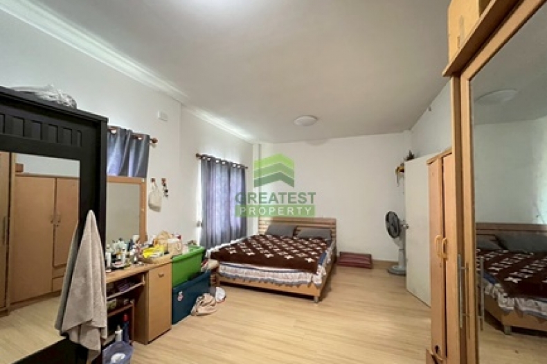 หมู่บ้านประภัสสรวิลล์ อมตะนคร