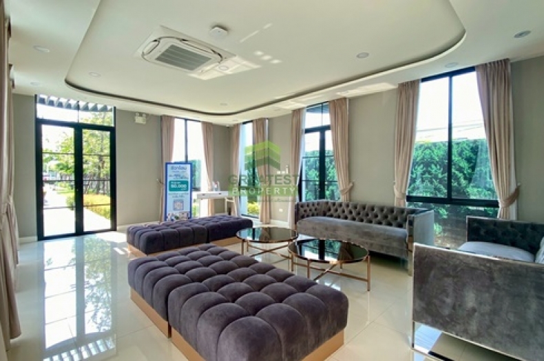 หมู่บ้านชีวาโฮม กรุงเทพ-ปทุม