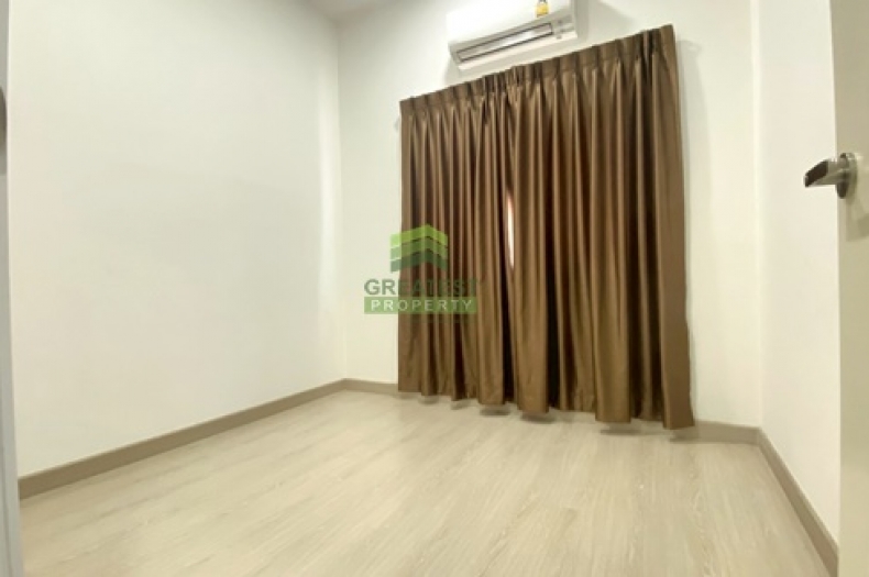 หมู่บ้านชีวาโฮม กรุงเทพ-ปทุม