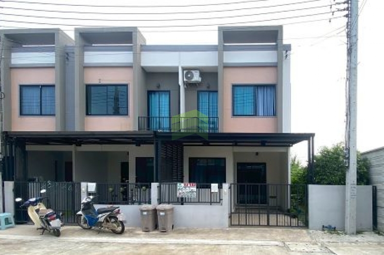 ขายทาวน์โฮมสไตล์โมเดิร์น เอสเกต ทาวน์ ติวานนท์-รังสิต S Gate Town Tiwanon-Rangsit เนื้อที่ 25.30 ตร.ว สวย ตอบโจทย์ทุกไลฟ์สไตล์ ทำเลดี