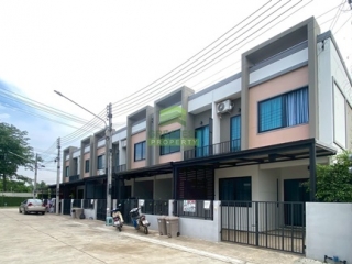 หมู่บ้านเอสเกตทาวน์ ติวานนท์ รังสิต