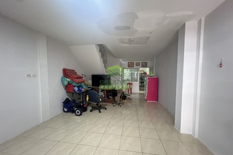 หมู่บ้านเฟื่องฟ้า17เฟส 123