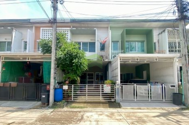 ขายทาวน์เฮ้าส์ 2 ชั้น หมู่บ้านวีวิลเลจ2 คลองสอง เนื้อที่ 16.90 ตร.ว ทำเลดี ราคาไม่แพง พร้อมอยู่