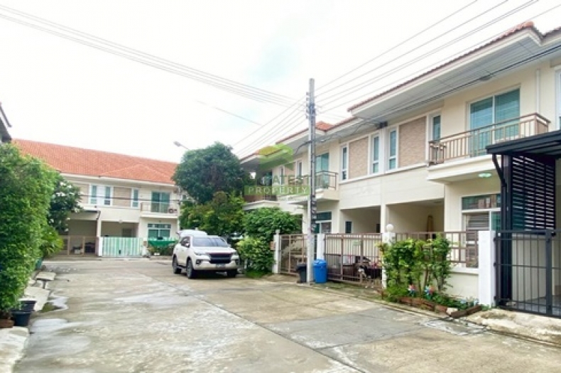 หมู่บ้านนนท์ณิชา บางใหญ่