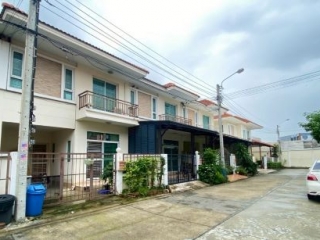 หมู่บ้านนนท์ณิชา บางใหญ่