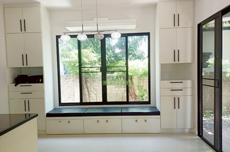 หมู่บ้านซีรีน เพชรเกษม พุทธมณฑลสาย3