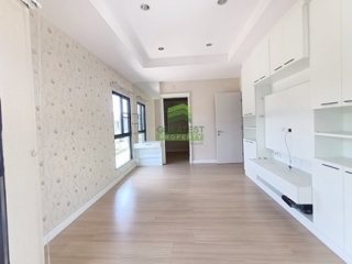 หมู่บ้านซีรีน เพชรเกษม พุทธมณฑลสาย3