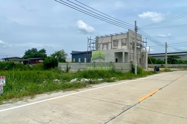 ที่ดินไทรน้อย