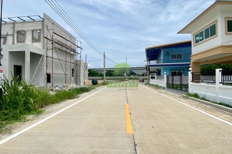 ที่ดินไทรน้อย