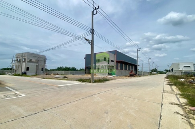 ที่ดินไทรน้อย