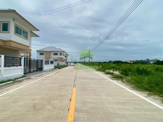 ที่ดินไทรน้อย