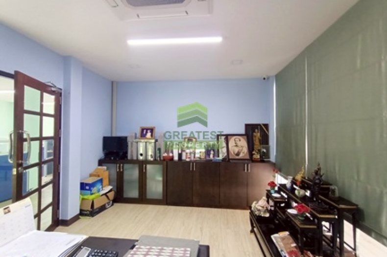 หมู่บ้านภัทรนิเวศน์ลากูน