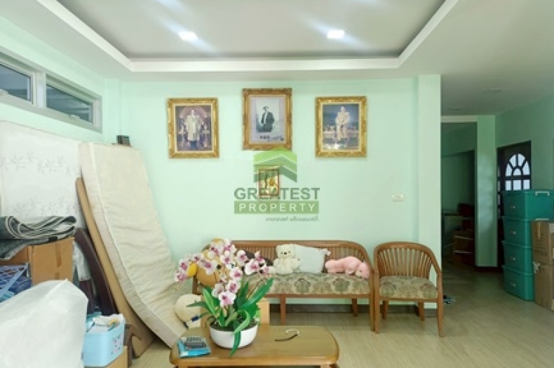 หมู่บ้านภัทรนิเวศน์ลากูน