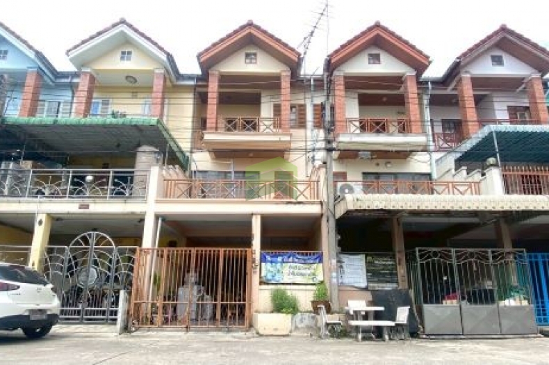 ขายทาวน์โฮม ถนนเจษฎาวิถี มหาชัย สมุทรสาคร เนื้อที่ 20 ตร.ว ทำเลดี ต่อเติมครบ ราคาต่อรองได้