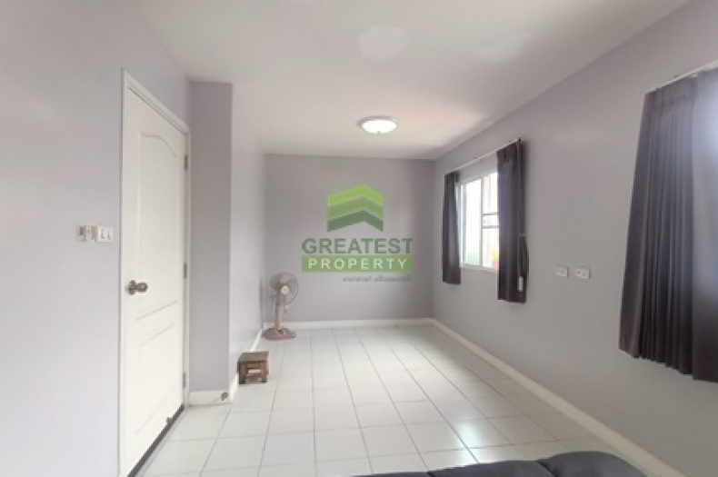 หมู่บ้านไลโอบลิสซ์กาญจนาภิเษก ชัยพฤกษ์