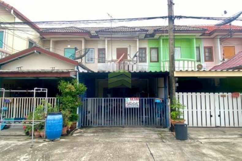 ขายทาวน์เฮ้าส์ 2 ชั้น หมู่บ้านแก้วขวัญ 1 ลำลูกกา คลอง2 เนื้อที่ 16 ตร.ว ทำเลดี ราคาต่อรองได้ 