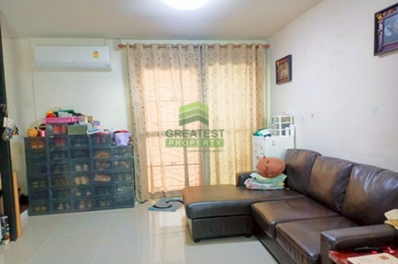 หมู่บ้านเดอะชิคทาวน์ ลาดหลุมแก้ว