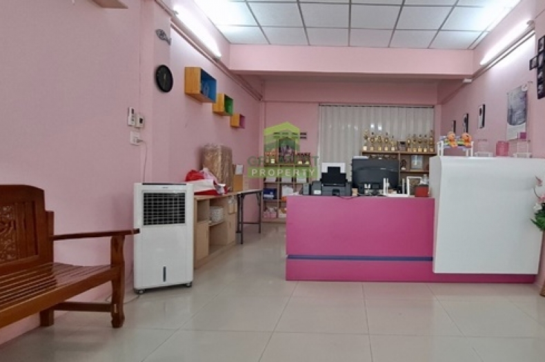 อาคารพาณิชย์ช้อยเพ็ง ประชาอุทิศ 