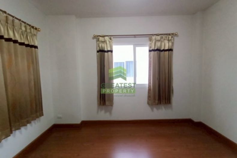 หมู่บ้านคุณาภัทร4 บ้านกล้วย ไทรน้อย