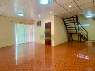 ห้องนั่งเล่นบ้านเดี่ยวจรัญสนิทวงศ์ 40/1