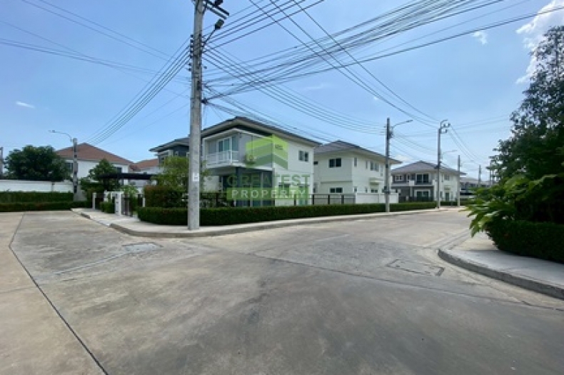 หมู่บ้านศุภาลัย พรีโม่ ลาดกระบัง