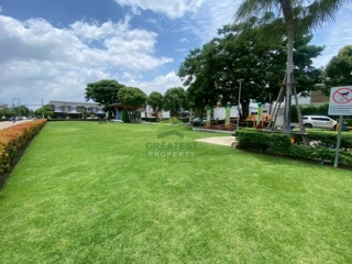 หมู่บ้านอินดี้ ประชาอุทิศ2