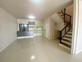 หมู่บ้านธนารินทร์ ทาวน์โฮม3 ประชาอุทิศ