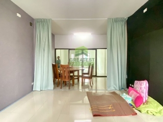 อาคารพาณิชย์ตลาดคลองสี่เมืองใหม่