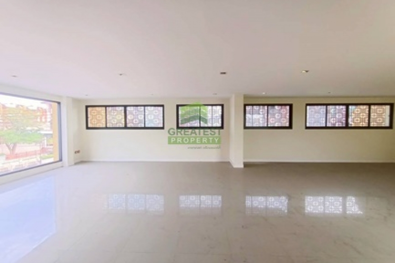 ไชน่าทาวน์ ศาลายา