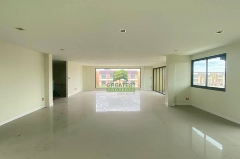 ไชน่าทาวน์ ศาลายา