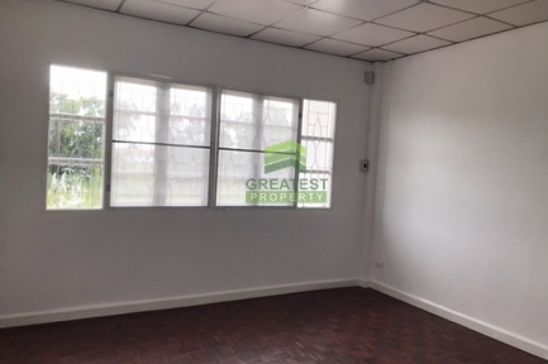 หมู่บ้านบุศรินทร์ 2 คลอง 2