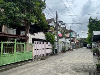ทาวน์โฮม ซอยลาดพร้าว 64 แยก 7