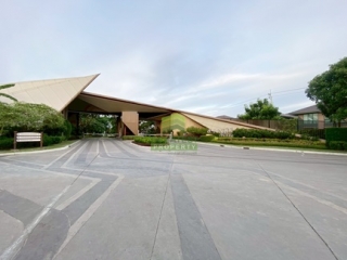 หมู่บ้านสราญสิริ ศรีวารี