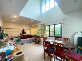 หมู่บ้านสราญสิริ ศรีวารี