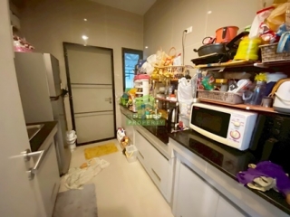 หมู่บ้านสราญสิริ ศรีวารี