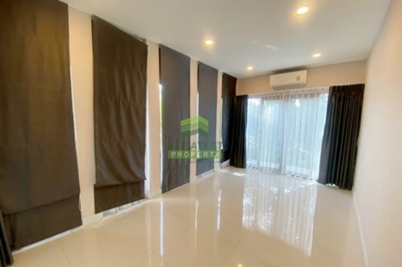 ขายบ้านเดี่ยว หมู่บ้านเซนโทร บางนา กม.7 