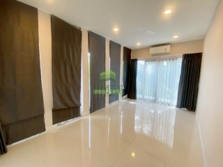 ขายบ้านเดี่ยว หมู่บ้านเซนโทร บางนา กม.7 