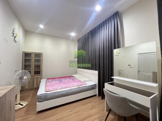 หมู่บ้านโกลเด้นทาวน์2 พระราม2