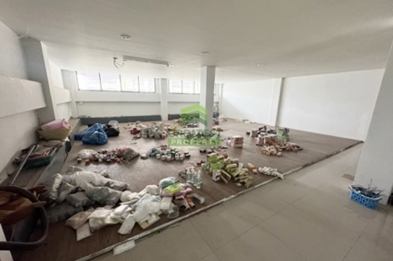 โบ๊เบ๊มาร์เก็ตโคราช