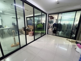 โบ๊เบ๊มาร์เก็ตโคราช