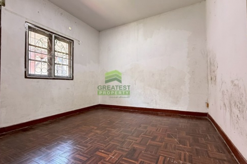 หมู่บ้านพฤกษา7