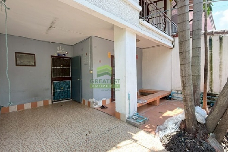 หมู่บ้านพฤกษา7