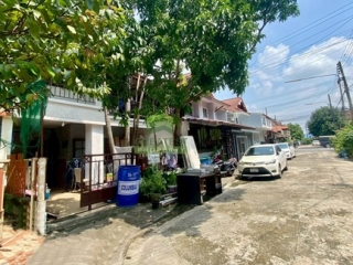 หมู่บ้านพฤกษา7