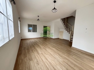 หมู่บ้านพฤกษา 33